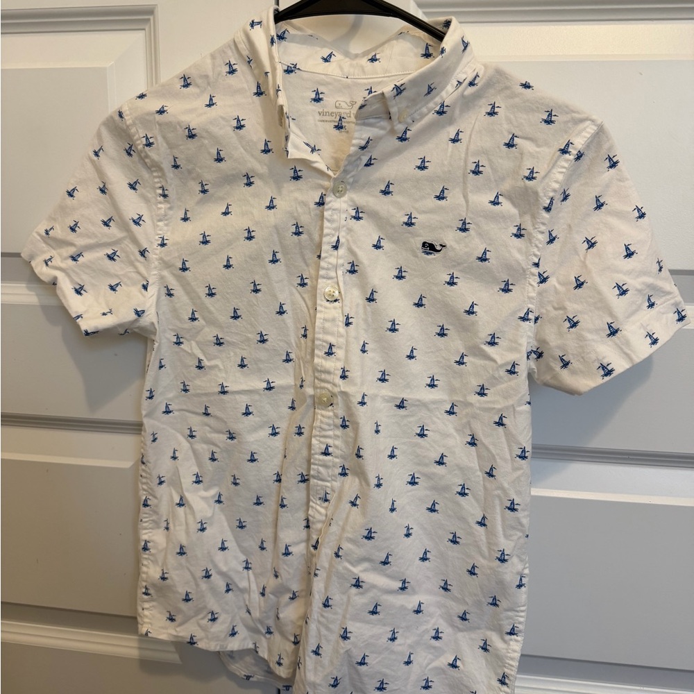 Vineyard Vines White Shirt with Sailboat Print